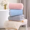 Toalha de Banho Grande de Veludo Bolha, Veludo Coral, Macia e Absorvente, Toalha de Rosto de Secagem Rápida, Veludo Leite, Toalha de Banho de Comércio Exterior Transfronteiriço