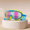 Óculos de Natação Multicor Aerodinâmicos de Armação Grande com Galvanoplastia Colorida, à Prova d'Água e Anti-Embaçante, Emagrecimento Facial, Adequados para Fontes Termais, Natação e Parques Aquáticos