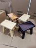 Taburete pequeño de madera antiguo Taburete para adultos Madera maciza Cuadrado Sala de estar Taburete pequeño Taburete de baile engrosado de cuatro patas Banco pequeño