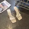 Sandalias de tacón alto para mujer, de punta cuadrada, punta abierta, con una sola tira, elegantes y con estilo para el verano al aire libre, con un tacón fino y un diseño de hada
