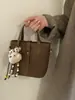 Moda de Nicho Otoño e Invierno 2025 Bolso de Mano para Mujer Bolso Cubo Estilo Coreano Simple Casual Bolso de Hombro Bolso de Mano