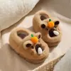 Novas pantufas de algodão capivara 2026, com sola antiderrapante, resistente ao desgaste e macia, projetadas para conforto em ambientes internos e adequadas para pais e filhos, com um design fofo de desenho animado