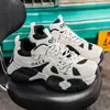 Zapatos de papá de suela gruesa 2026 verano nuevo versión coreana de moda juvenil malla transpirable deportivos casuales zapatillas para correr