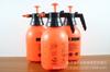 2L Chaleira de água de alta pressão com spray Chaleira de água com spray de ar Regador de pressão Five Yuan e Six Yuan Street StaLL SuppLy Novo produto Runjiang Lake
