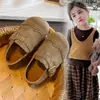 Zapatos Pequeños de Cuero Estilo Coreano para Niñas 2026 Primavera y Otoño Nuevo Estilo Suela Suave Transpirables Zapatos de Princesa Versátiles para Niños Zapatos de Bebé