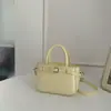 Bolsa de Mão Feminina Prata 2026 Nova Tendência Primavera Verão Toque de Luxo Bolsa de Mão Estilo Balde Bolsa para o Dia a Dia Ombro Único Transversal