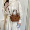 Bolsa Saco Moda Simples Outono 2026 Transfronteiriça Bolsa Transversal Casual para o Dia a Dia Bolsa de Ombro Única Estilosa para Mulheres