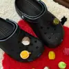 Nuevos dijes para zapatos de fruta de comida realista estilo caricatura, accesorios decorativos desmontables creativos para zuecos