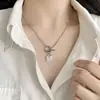 Collar con Colgante de Bolso Personalidad para Mujeres, Cadena Versátil Elegante Simple Hebilla OT Cadena para Clavícula de Moda Choker de Nicho Ins