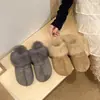 Sandalias planas de estilo retro, con temática de bosque, de felpa, sin cordones para mujer, adecuadas para usar al aire libre, nueva colección otoño/invierno 2026, con forro de felpa añadido, similares a las pantuflas de algodón esponjosas estilo Birkenstock