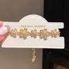 Collar Colgante Ovalado de Zirconia Nicho Lujo Ligero Diseño de Gama Alta Pulsera Temperamento de Moda Joyería de Mano Versátil para Mujeres