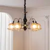 Lámpara de araña para sala de estar con pantalla de flor de lirio del valle estilo medieval Lámpara de protección ocular de espectro completo de madera maciza retro americana para dormitorio Lámpara de araña para restaurante