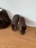 Chinelos Mula Estilo Birkenstock Plush Grossos de Solado Espesso Pronta Entrega para Mulheres, Chinelos Planos de Algodão Peles de Ovelha para Outono e Inverno