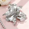 Broche de Flor Grande Irregular de Diseño de Nicho Más Vendido Transfronterizo, Femenino y de Alta Gama, Adecuado para Banquetes