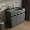 Lavadero de balcón con tabla de lavar, armario de lavandería con panel de panal, compañero de lavadora de carga frontal, combinación de armario de baño y lavabo
