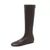 Botas Longas Femininas Aumentadoras de Altura Interna Emagrecedoras Botas Longas Elásticas Inverno Novo Bico Redondo Zíper Traseiro Salto Baixo Botas Não Acima do Joelho Botas Elásticas Femininas