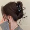 Presilha de cabelo marrom estilo francês para mulheres, moderna e versátil, com toque de luxo, presilha de tubarão, novo modelo 2026, acessório de cabelo tipo garra Maillard