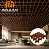 Teto de grade de alumínio, teto suspenso de grade de alumínio para restaurantes, tubos quadrados de alumínio pintados com fluorocarbono para decoração