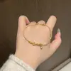 Livro Vermelho Explosivo Exquisito Joia Sorte Lotus Pulseira Sentido Avançado Personalidade Simples Qualidade Coringa Pulseira