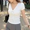 Camiseta de Manga Corta con Cuello en V, Parche de Encaje de Algodón de 210g, 40 Unidades, Verano 21, Ajuste Delgado, Top 'Pure Desire' para Mujer
