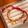 Nova Pulseira Enrolada Estilo Chinês, Pulseira Tecida à Mão, Pulseira Vermelha de Alto Padrão Estilo Antigo com Pingente Redondo Dourado Areia Deus da Riqueza