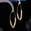 Brincos de Argola de Cristal com Design Único para Mulheres, Estilo de Luxo Leve de Verão, Brincos Versáteis Modernos com Temperamento Prateado