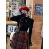 Suéter básico de cuello alto con diseño de dos piezas falso, top con cuello de volantes de encaje para mujer, nuevo diseño de otoño e invierno 2026 con mangas de campana