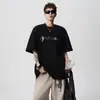 Camiseta Masculina Manga Curta Ombro Direito 230g Marca Tendência Verão Nova High Street Estampa de Letras Solta Gola Redonda Meia-Manga