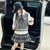 Conjunto Estilo JK Universitario para Niñas Primavera y Otoño 2026: Conjunto de Tres Piezas: Chaleco, Camisa y Falda Plisada para Niños Mayores, Ropa de Otoño