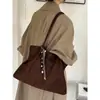 Bolsa Grande de Camurça Relaxada para Mulheres 2026 Nova Bolsa Tote Vintage para o Trabalho para Outono e Inverno Versátil Bolsa Escolar para Estudantes Universitários