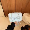 Nuevo Bolso Cuadrado Pequeño con Lazo Estilo Coreano de Nicho 2026 para Mujer, Bolso de Hombro Individual y Cruzado, Bolso Sencillo y Versátil para el Día a Día en Tonos Rosas