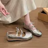 Nuevos zapatos Mary Jane plateados con plataforma interior, combinados con una falda, colección primavera/otoño 2026, con un moño, diseño de nicho, tacón de 4 cm