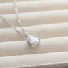 Colar de Aço Titânio com Pingente de Zircônia Grande em Formato de Gota, Corrente de Clavícula Exquisite Versátil de Luxo Leve, Transfronteiriço Europeu e Americano