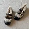 Zapatos Mary Jane esponjosos estilo coreano para mujer, nuevos y modernos zapatos cálidos de algodón para el invierno 2026 para uso en exteriores