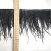 70 Designs de Joias, Acessórios de Cabeça e Acessórios DIY Feitos com Penas Pretas, Penas de Peru, Penas de Ganso e Penas de Avestruz