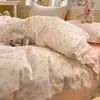 Conjunto de cama de quatro peças em tecido escovado, 100% algodão, espessado, incluindo um lençol com elástico de algodão puro, uma fronha decorativa e um conjunto de três peças para quartos de dormitório, adequado para outono e inverno
