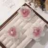 Versión coreana de flores de organza borde quemado camelia bicolor DIY hecho a mano pasador versátil accesorios para el cabello accesorios para la ropa venta al por mayor