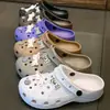 Nuevos Zuecos de Verano para Uso en Exteriores, Lindos Zapatos de Enfermera de Dibujos Animados de Tacón Bajo, Nuevas Sandalias Cerradas Transpirables de Pareja 2026