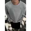 Camiseta de manga larga de retazos deconstruidos estilo retro americano para hombre, top versátil de nicho moderno para primavera y otoño, top casual holgado