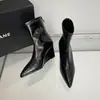 Botines de Plataforma 2026 Otoño/Invierno Nuevos Piel Suave Punta Fina Estilo Coreano Tacón Grueso Adelgazantes Botas Negras Tacón Alto Adelgazante Botines Mujer