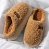 Chinelos de algodão com sola grossa para mulheres, novo estilo outono/inverno 2026, chinelos de casa para interior, peludos e quentes, antiderrapantes, para uso doméstico