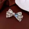 Horquilla de Diamante Estrella Plateada Y2K Nicho Flequillo Lateral Pinza de Pato Estilo Dulce Fresco de Moda Accesorios para el Cabello Venta al por Mayor para Mujeres
