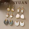 Nuevos Pendientes Retro Europeos y Americanos Geométricos en Forma de U de Colores Perla, Lujo Ligero, Gama Alta, Pendientes Versátiles para Mujer
