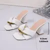 Envío Transfronterizo Europeo y Americano Admite 36g Artículos en Stock, Diferencia de Código 3743450, Pedido Urgente de Sandalias de Tacón Alto Talla Grande, Venta al por Mayor Tallas Grandes