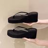 Sandália de Dedo Fashion com Strass Fundo Grosso Feminina para Uso Externo Verão Salto Médio Antiderrapante Resistente ao Desgaste Sandálias Plataforma Sandálias Chinelos