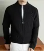 Tricô de cardigan com zíper e gola alta média de peso pesado 570g, jaqueta suéter grossa da moda e tendência, quente e adequada para revenda