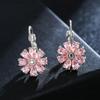 Brincos Pequenos Simples de Flor Banhados a Ouro Cobre Mais Vendidos Transfronteiriços Zircônia Multicolorida Brincos Europeus e Americanos Azul Verde Rosa Multicoloridos para Mulheres Atacado