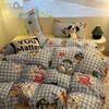 Set de Cuatro Piezas Estilo Crema Gatito Azul Niña Corazón Lindo Dibujo Animado Cama Sábanas Cubre Edredón Cama Dormitorio Estudiantil Sábanas Set de Tres Piezas