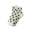 Calcetines a rayas de otoño e invierno para mujer, calcetines de media pantorrilla en blanco y negro, calcetines cortos deportivos blancos de estudiante para primavera y verano, calcetines de lunares de moda para exteriores