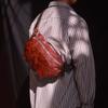 Nueva Bolsa cruzada para pecho de hombre de cuero suave tipo árbol con pliegues cepillados, cremallera casual, bandolera de cuero de vaca para jóvenes, moda